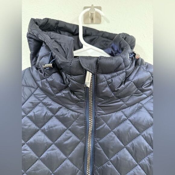 BCBGMAXAZRIA Quilted Hooded Jacket Navy Blue Size XL EUC - Picture 3 of 5
